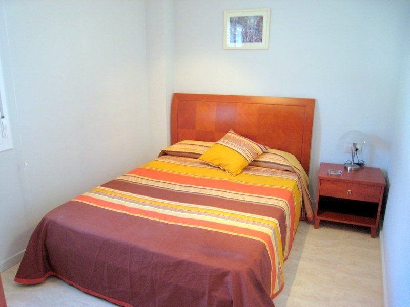 Apartamentos Caru Кастелдефелс Екстериор снимка