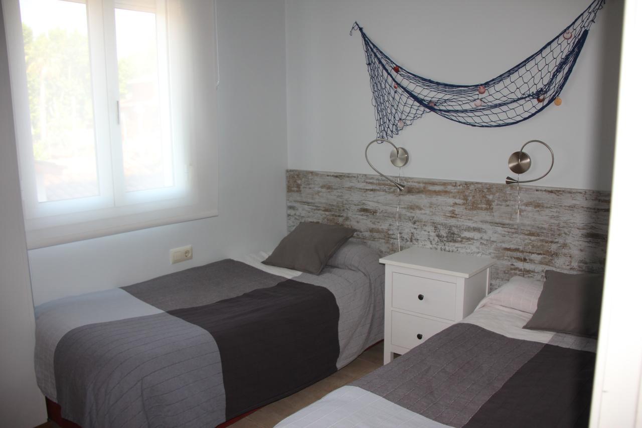 Apartamentos Caru Кастелдефелс Екстериор снимка