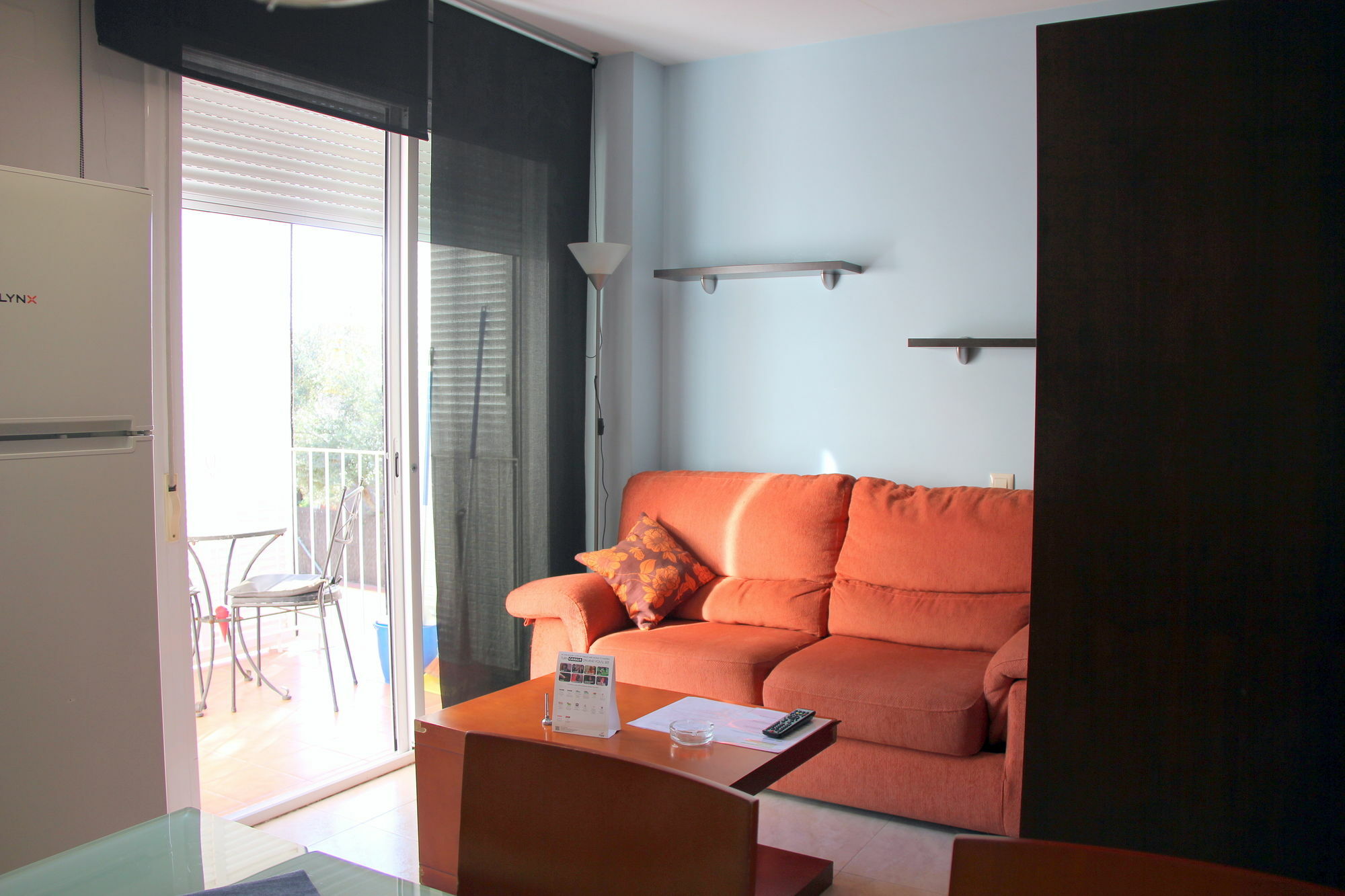 Apartamentos Caru Кастелдефелс Екстериор снимка